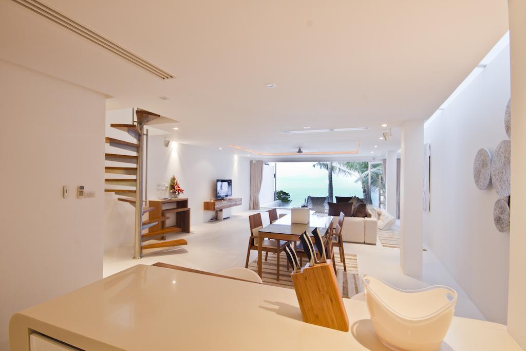 Panu Luxury Beachfront Apartments 보풋 객실 사진