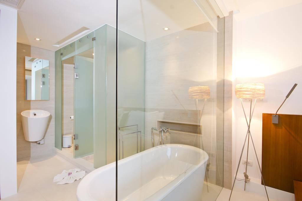 Panu Luxury Beachfront Apartments 보풋 외부 사진