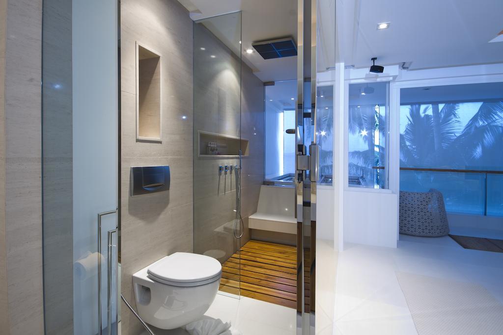 Panu Luxury Beachfront Apartments 보풋 객실 사진