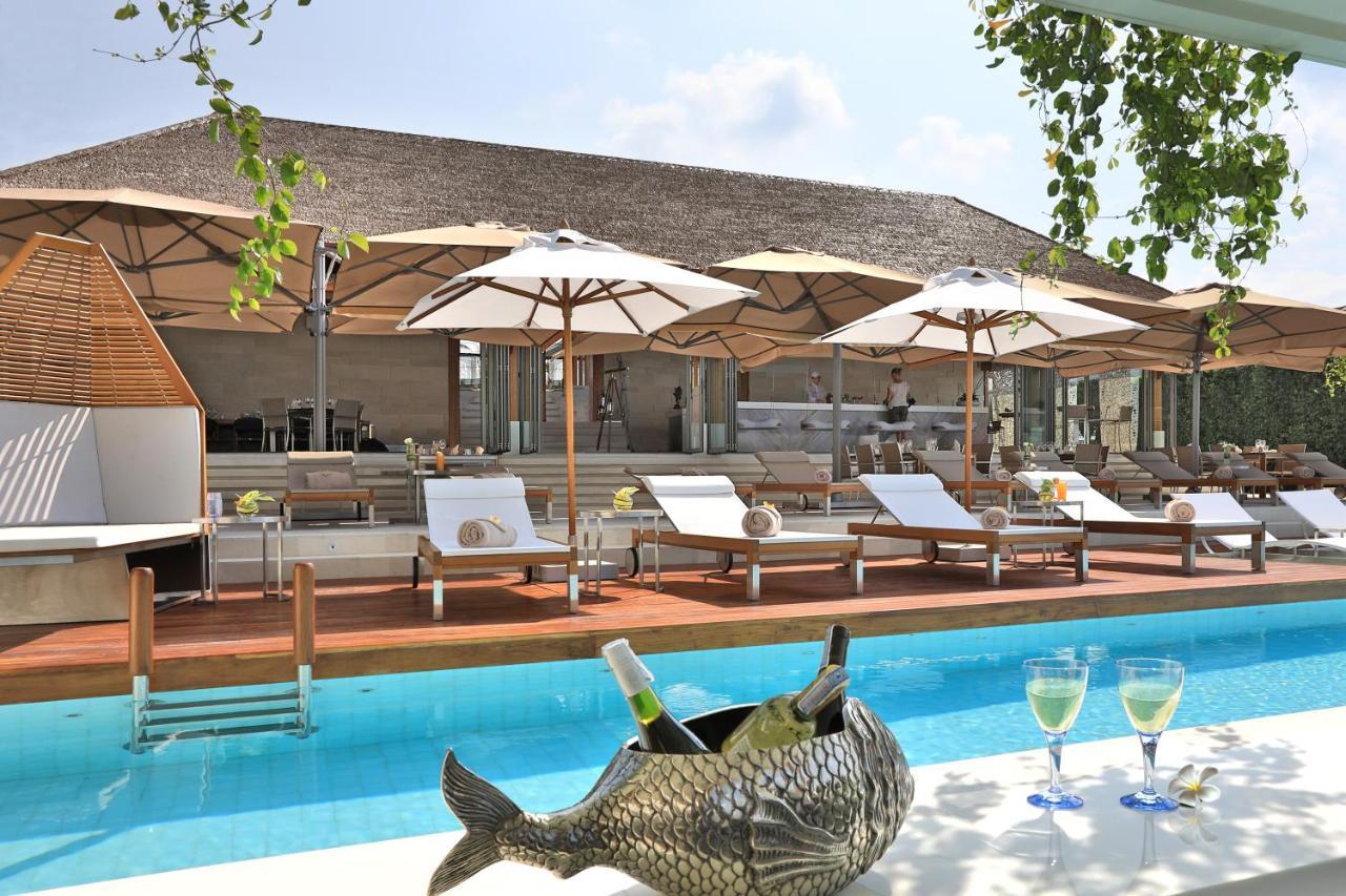 Panu Luxury Beachfront Apartments 보풋 외부 사진