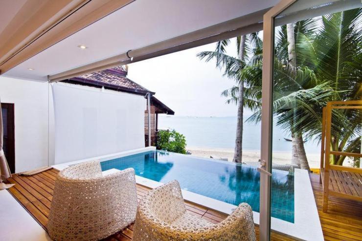 Panu Luxury Beachfront Apartments 보풋 외부 사진